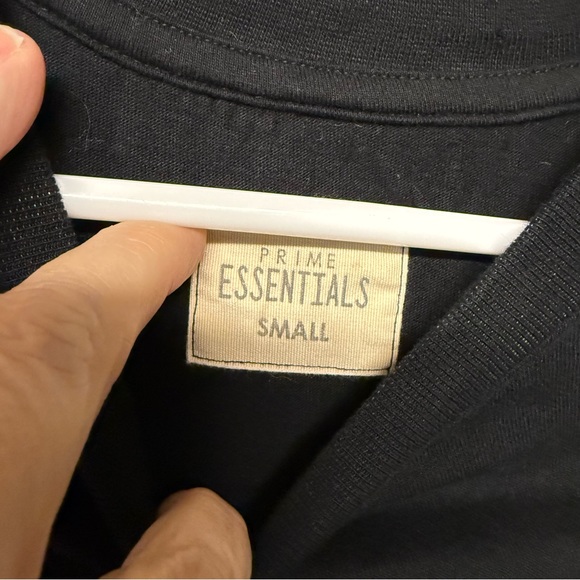 Prime Essentials T Shirt Farmer And Wife Devil Smile American Gothic Size Small - Picture 4 of 11